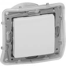 Ключ девиаторен влагозащитен 10A IP44 Бял - Legrand Niloe 764514