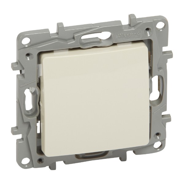 Бутон еднополюсен 6A с LED индикатор Крем - Legrand Niloe 764622