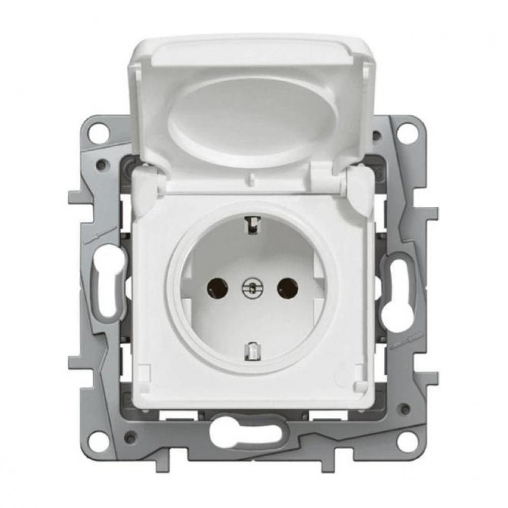 Контакт шуко с капаче и детска защита 2P+E 16A IP44 Бял - Legrand Niloe 764531